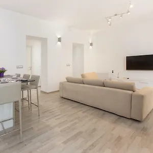 Apartment Residenze Al Porto, Cagliari